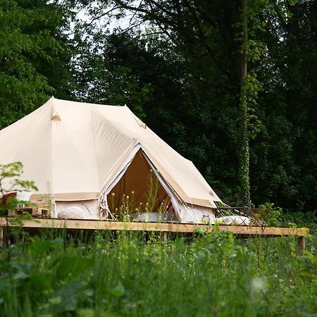 Domaine De Cherimont - Logement Insolite En Groupe Andenne Exterior foto